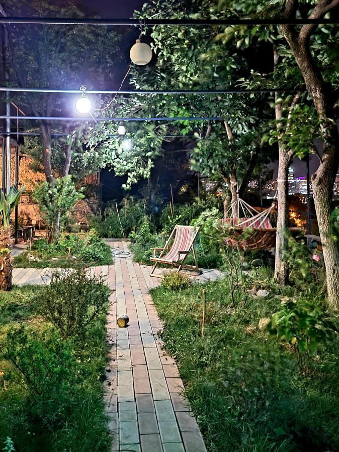 Green Garden - Crimea Tbilisi Exteriör bild
